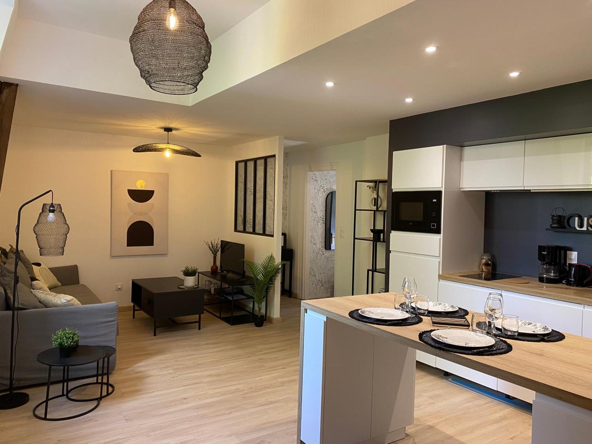 L'Atelier D'Arches Apartment Charleville-Mezieres Exterior photo